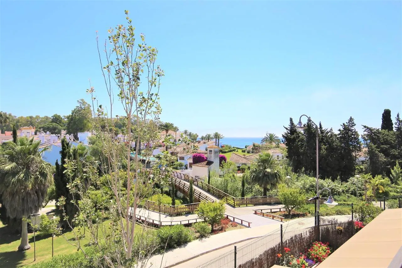 Apartment Hannah Estepona 0*,  Spain